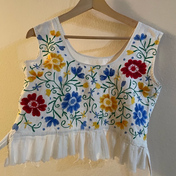 Vintage top. - Picture 6 of 6